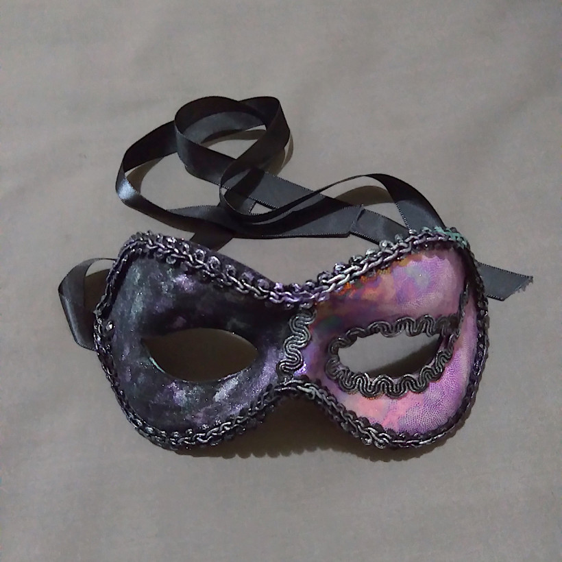 Venetian Purple Mask Regal